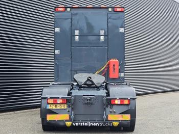 FH 16.700 GLOBE XXL 8x4 / 150T